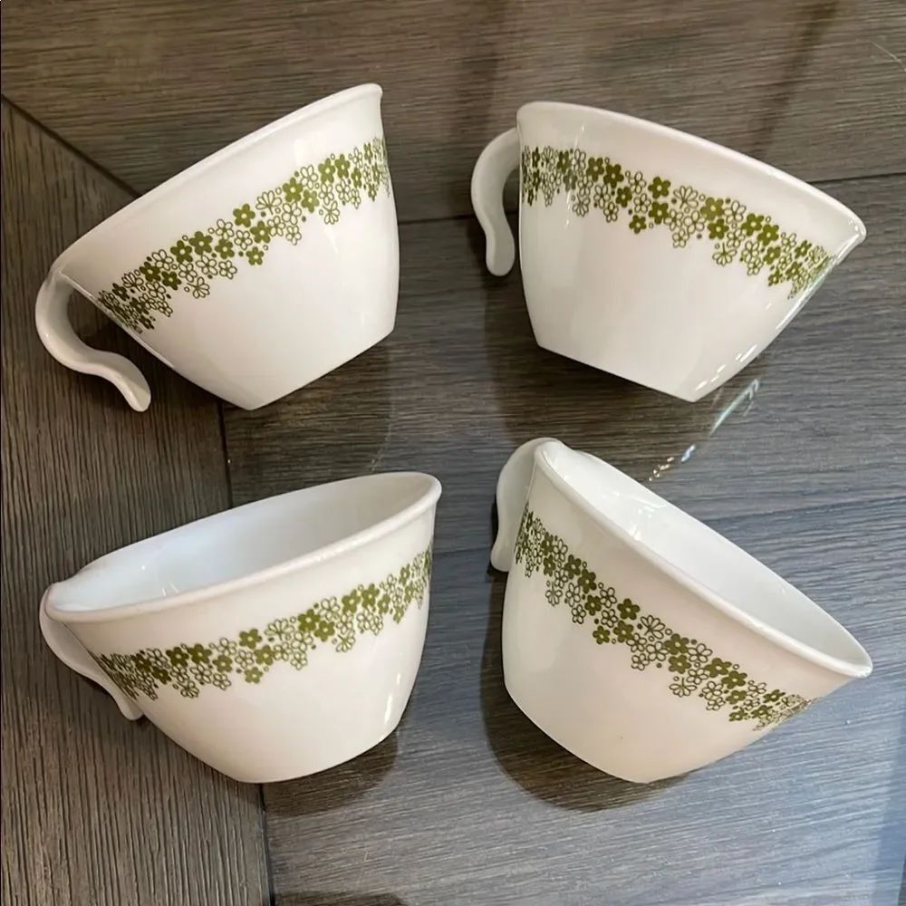 Vintage Corelle Corning Spring Blossom Green Four 8 ounce Tea Cups Hook Handles